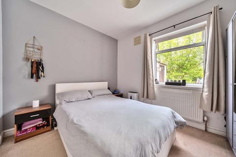 2 bedroom semi-detached bungalow for sale, Grantham Road, Waddington, Lincoln, Lincolnshire, LN5