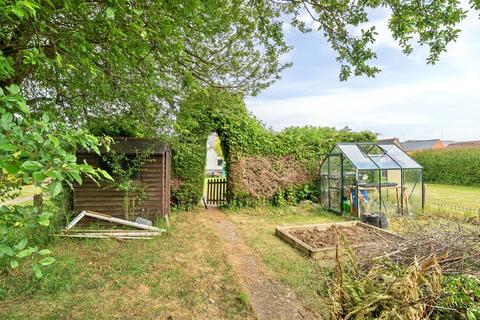 202 Grantham Road, Waddington, Lincoln, LN5 9RZ