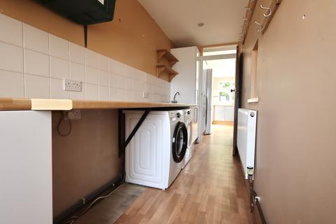 9 Bedford Road, Wells, BA5 3NH