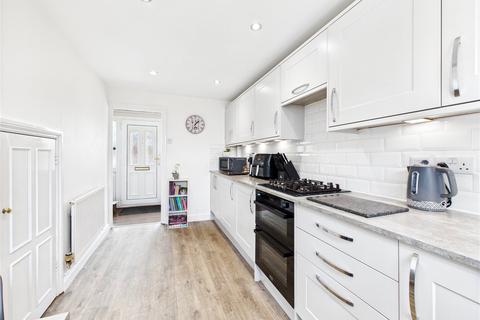 46 Chelmer Road, Witham, CM8 2ET