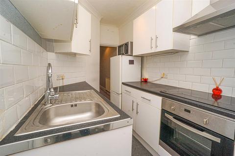 2 bedroom flat for sale, Devonshire Road, Hastings
