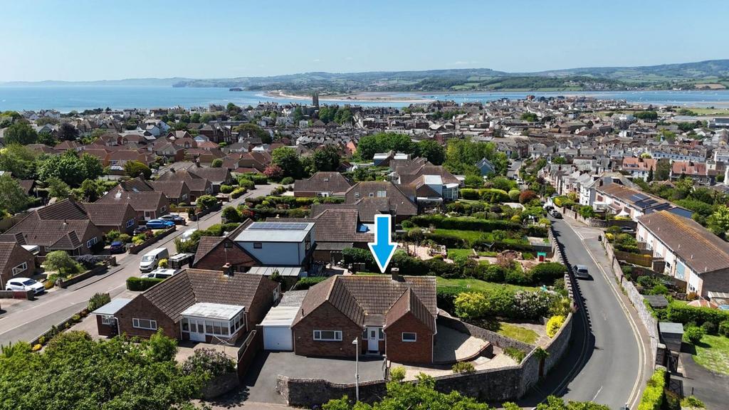 Claremont Grove, Exmouth 3 bed detached bungalow - £499,950