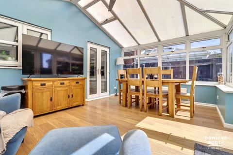 3 bedroom detached house for sale, Mitchell Close, Lichfield WS13