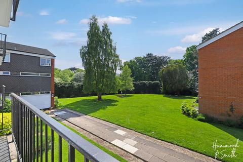 2 bedroom flat for sale, Hartland Road, Epping CM16