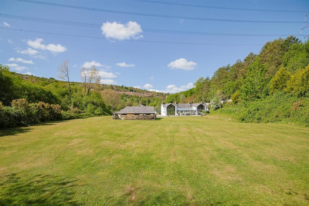 Cwmdulais Cottage - Web (8 of 54).jpg