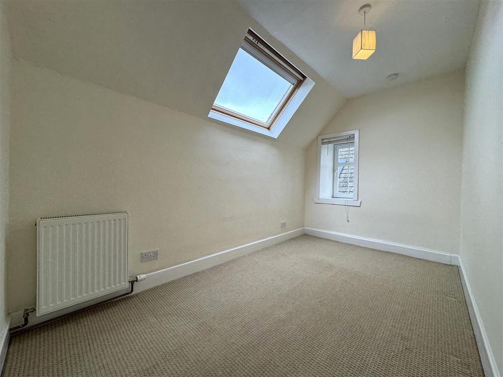 Bedroom 3.jpg