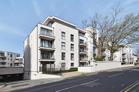 1 bedroom flat to rent, Cawthorne House, Dyke Road, Brighton, BN1