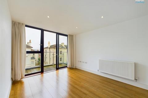 1 bedroom flat to rent, Cawthorne House, Dyke Road, Brighton, BN1
