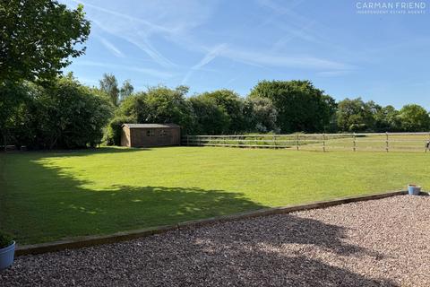 4 bedroom detached house for sale, Gatesheath Lane, Tattenhall, CH3