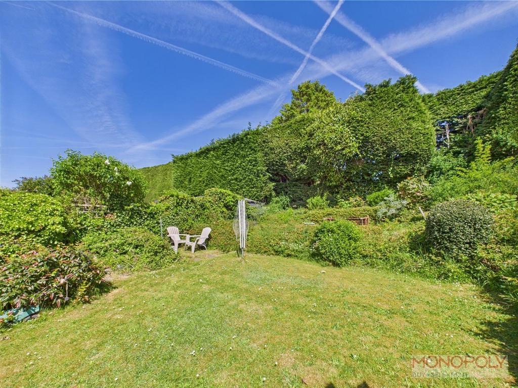 CAM04439 G0-PR0038-STILL017.jpg