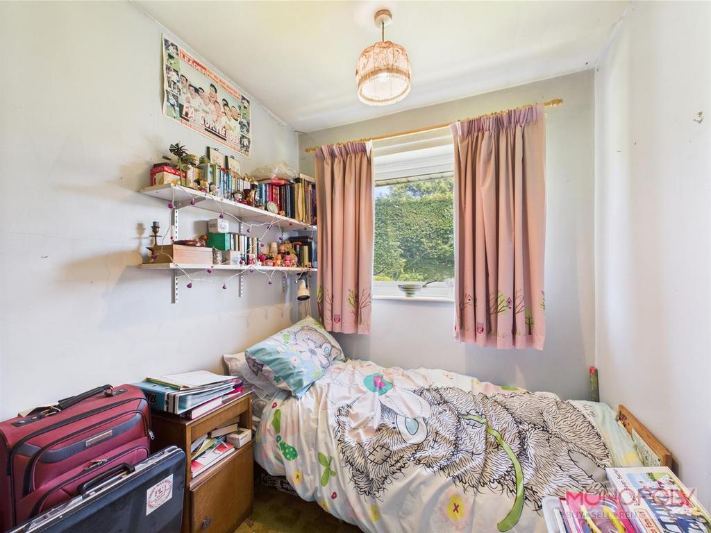 CAM04439 G0-PR0038-STILL024.jpg