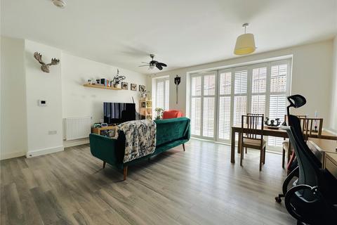 1 bedroom flat for sale, Adenmore Road, London, SE6