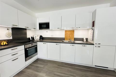 1 bedroom flat for sale, Adenmore Road, London, SE6