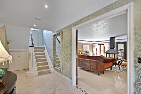 5 bedroom detached house for sale, Crawley Down Road, Felbridge, RH19