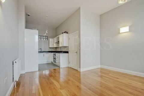2 bedroom flat for sale, Cooper Road, London, NW10