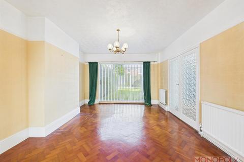 3 bedroom semi-detached house for sale, Tudor Road, Wrexham