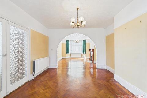 3 bedroom semi-detached house for sale, Tudor Road, Wrexham