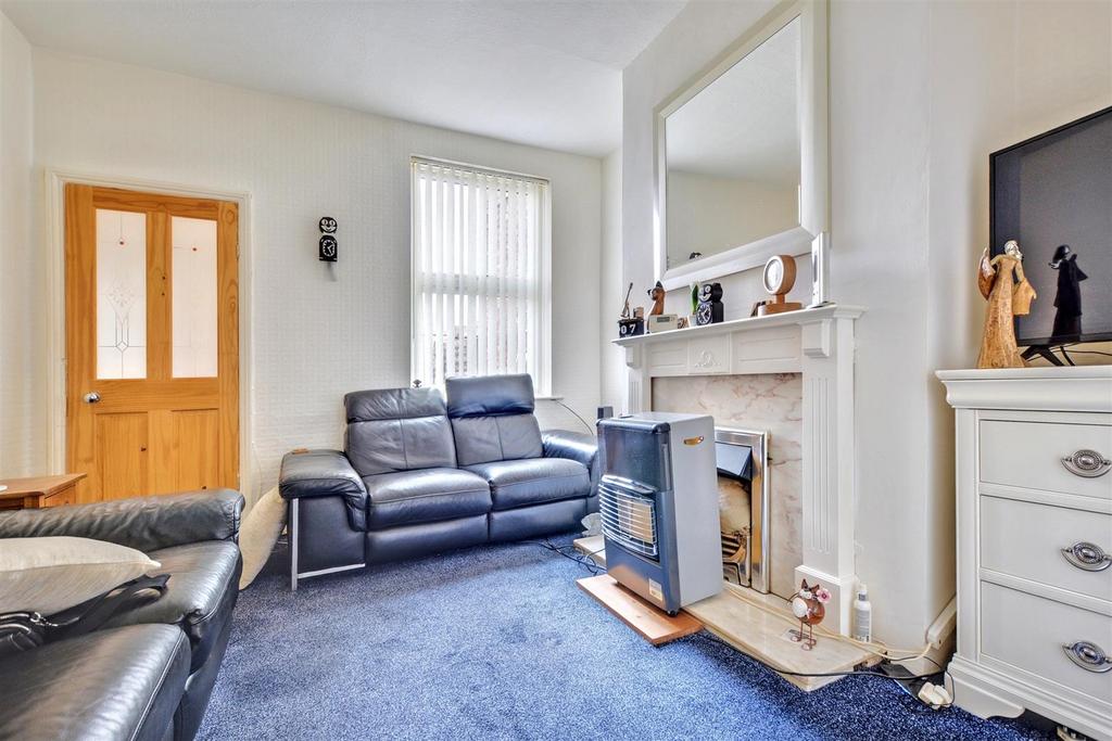 Sitting Room 2.jpeg