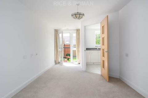 1 bedroom retirement property for sale, Churchfield Road, Walton On Thames KT12