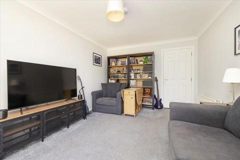 16 Bankmill View, Penicuik, EH26 8NZ