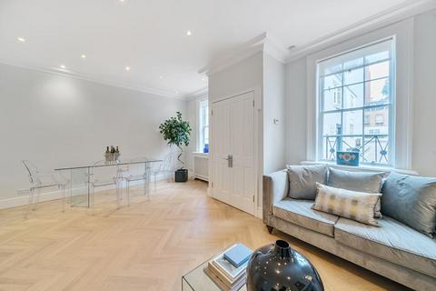 5 Victoria Grove Mews, London, W2 4LN