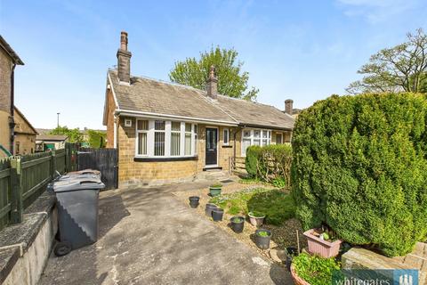 2 bedroom bungalow for sale, Fenby Avenue, Bradford, West Yorkshire, BD4