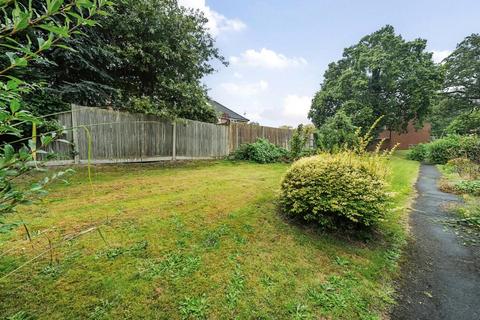 10 Cinnamon Gardens, Guildford, GU2 9YZ