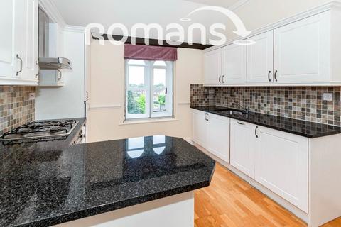 2 bedroom flat to rent, Convent Court, Hatch Lane, Windsor, SL4