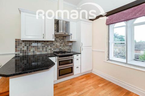 2 bedroom flat to rent, Convent Court, Hatch Lane, Windsor, SL4