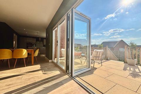 57 Broomfallen Road, Scotby, Carlisle, CA4 8DE