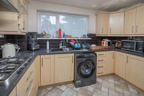 22 Arundel Walk, Corby, NN18 0JG