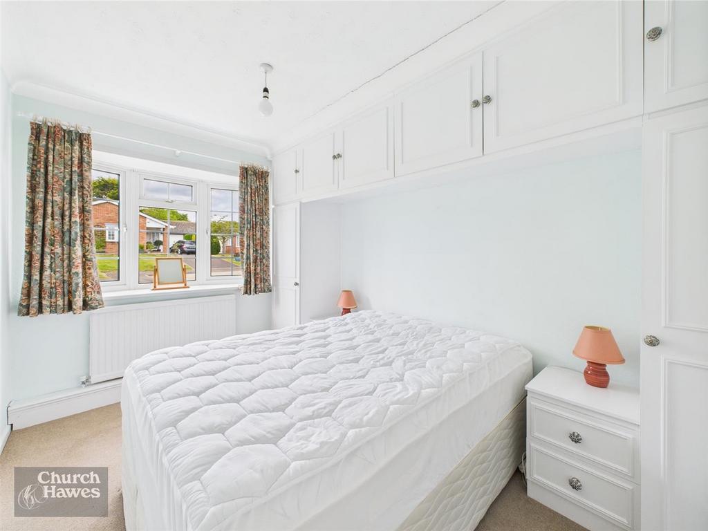 Bed3.jpg