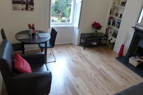 1 bedroom flat to rent, Avondale Place, Stockbridge Colonies,