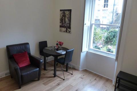 1 bedroom flat to rent, Avondale Place, Stockbridge Colonies,