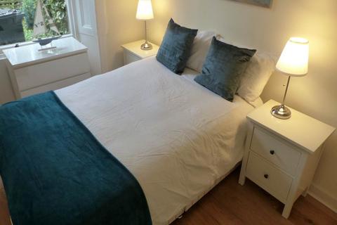 1 bedroom flat to rent, Avondale Place, Stockbridge Colonies,