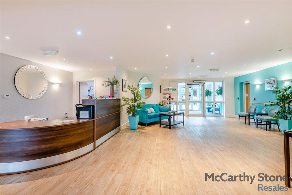 8647189-interior17.jpg
