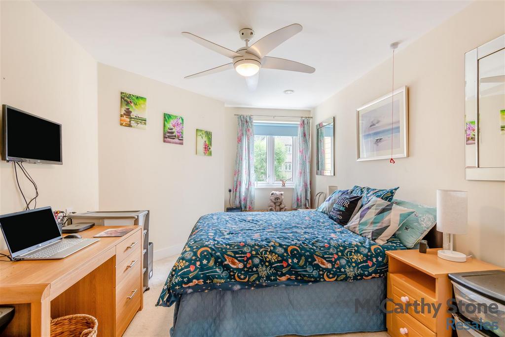 8647189-interior13.jpg