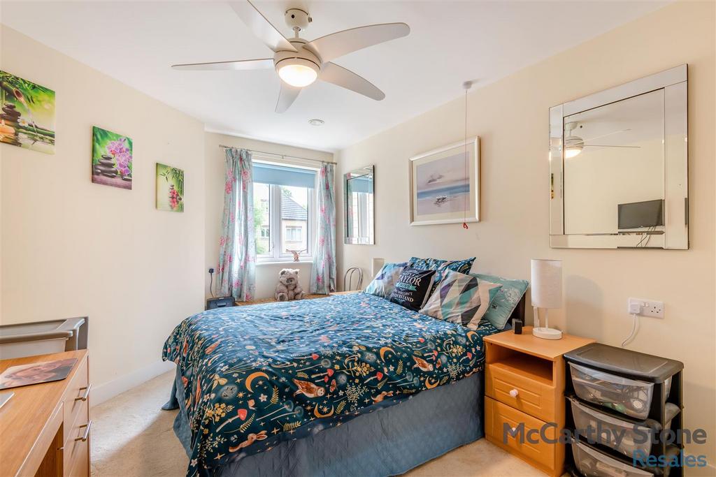 8647189-interior12.jpg