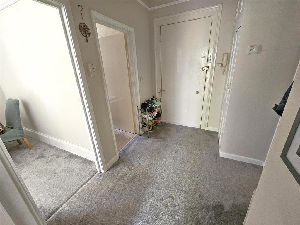 Hall.jpg