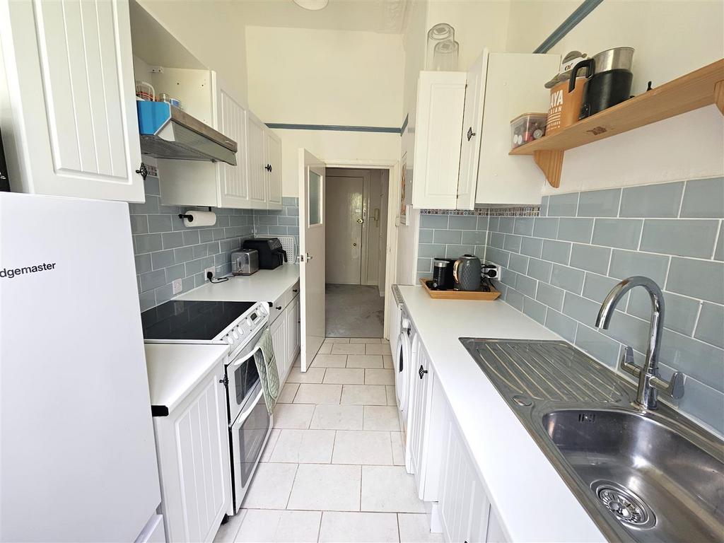 Kitchen.jpg