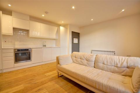 1 bedroom apartment for sale, Station Approach, Godalming, Surrey, GU7
