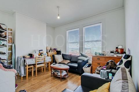 2 bedroom flat for sale, Cobbold Road, London, NW10