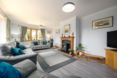 4 bedroom detached house for sale, Ancil Avenue, Launton, nr Bicester