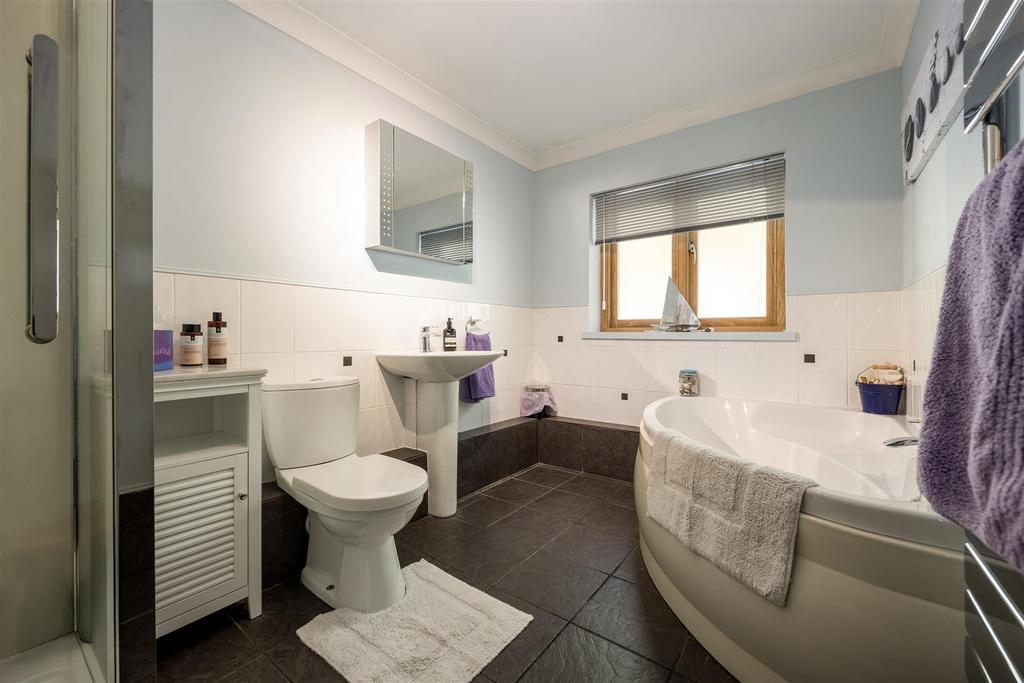 Wideangles.co.uk 3 L9 A8262e.jpg