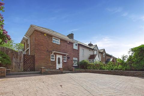2 bedroom end of terrace house for sale, Fosse Terrace, Gateshead NE9