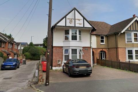1 bedroom in a house share to rent, Sussex Place, SLOUGH SL1