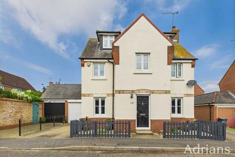 5 bedroom detached house for sale, Stanley Rise, Chelmsford