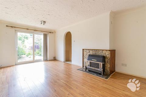 27 Codenham Straight, Basildon, SS16 5DJ