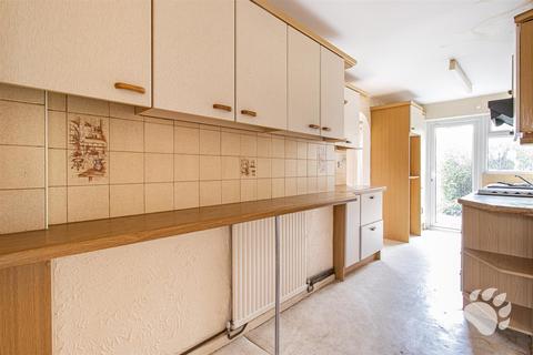 27 Codenham Straight, Basildon, SS16 5DJ