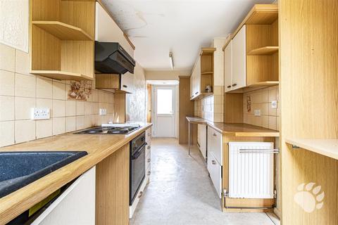 27 Codenham Straight, Basildon, SS16 5DJ